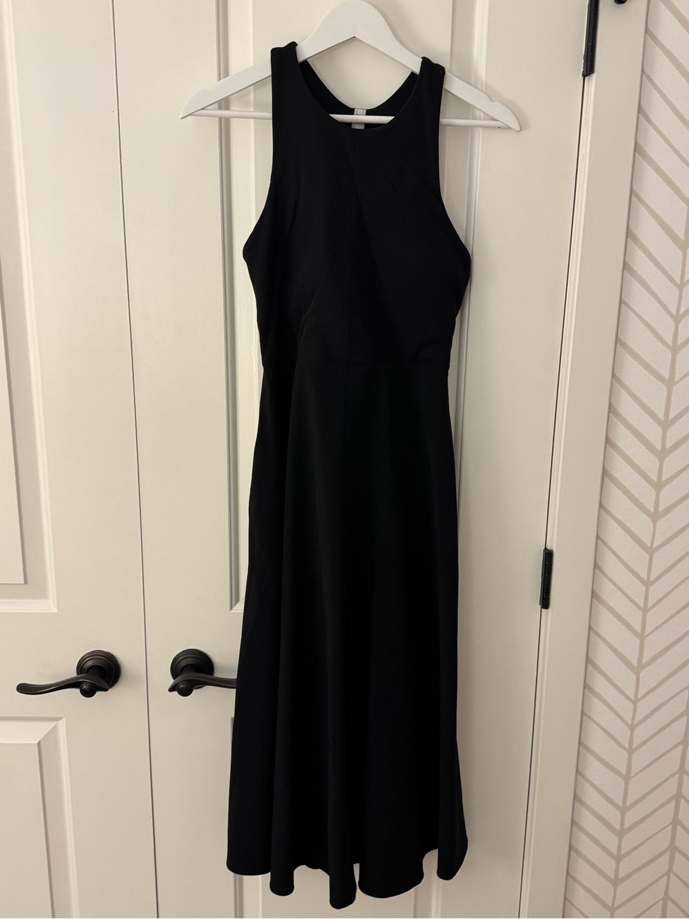 Athleta CBlack Sleeveless Midi Dress